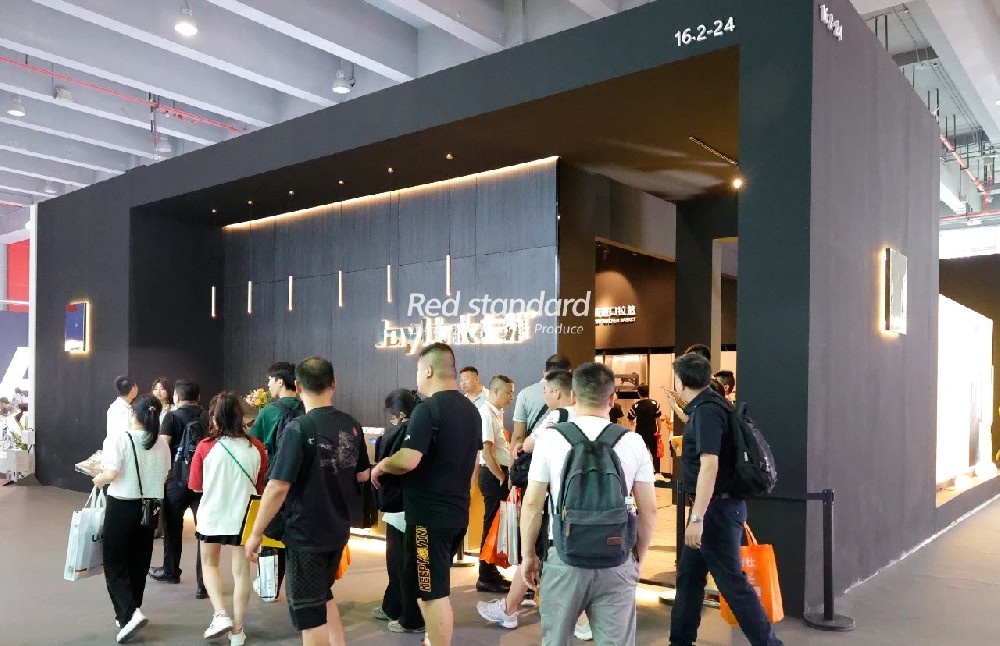 用设计讲述品牌故事：深圳展会设计的叙事能力